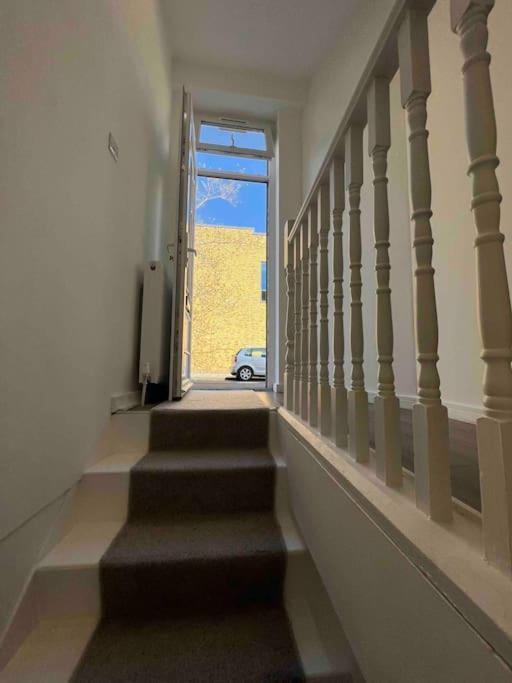 Stunning 3Br Maisonette In Brixton Londra Esterno foto