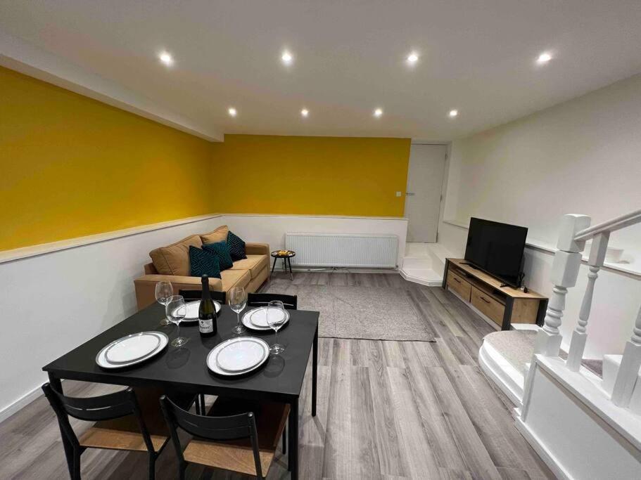 Stunning 3Br Maisonette In Brixton Londra Esterno foto