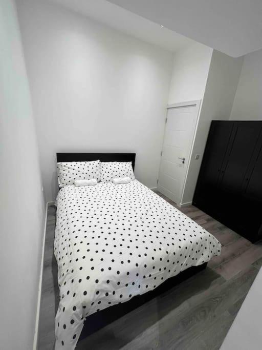 Stunning 3Br Maisonette In Brixton Londra Esterno foto